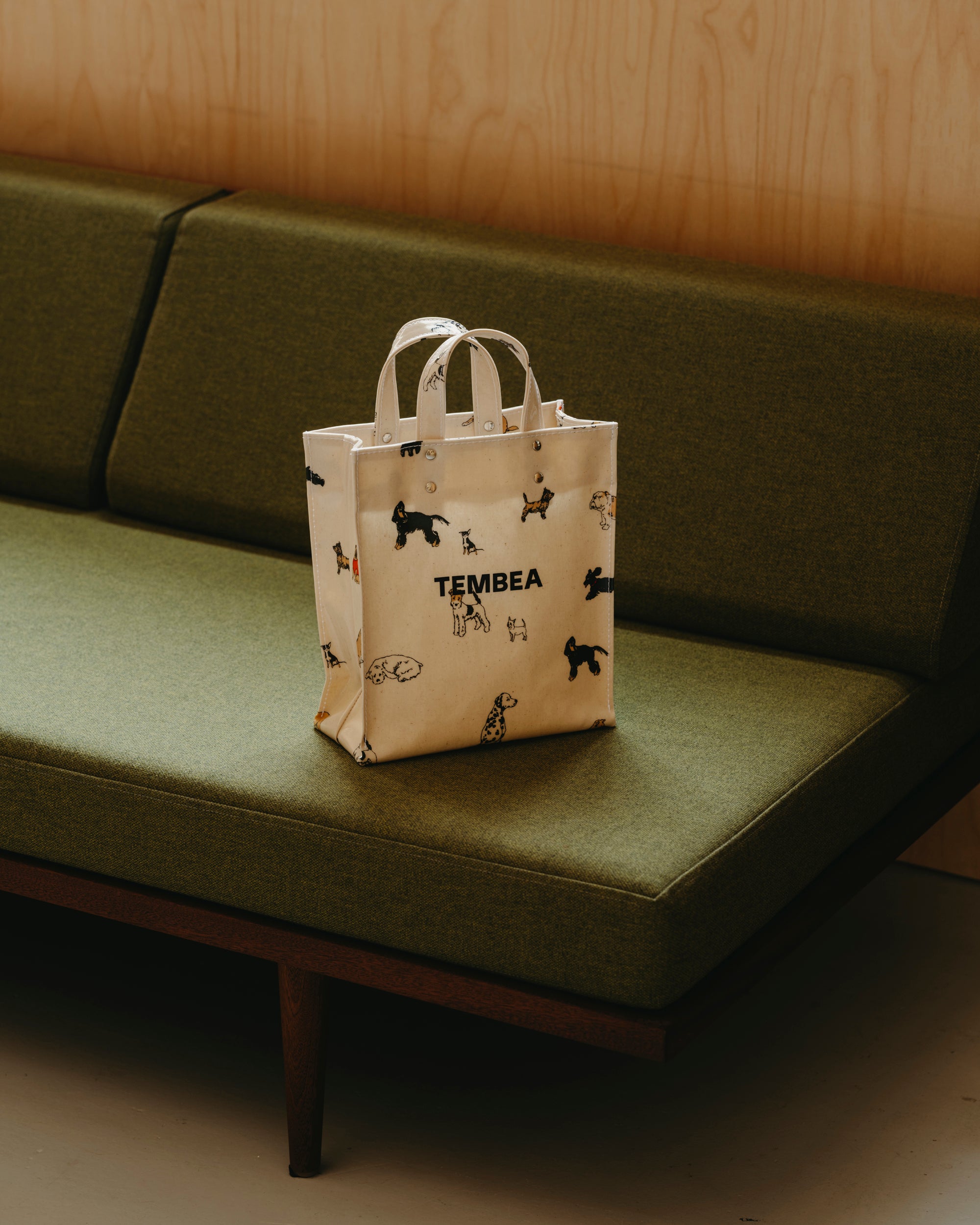 Small Paper Tote – Dog