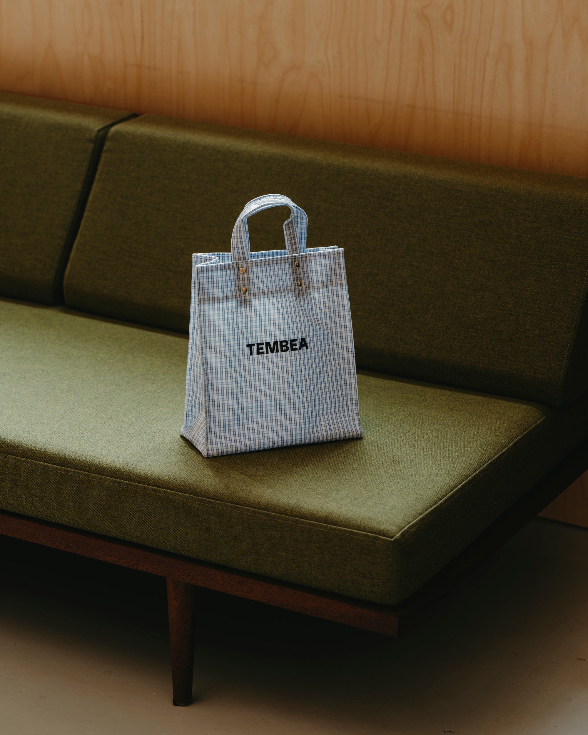 Small Paper Tote – Checkered Light Blue