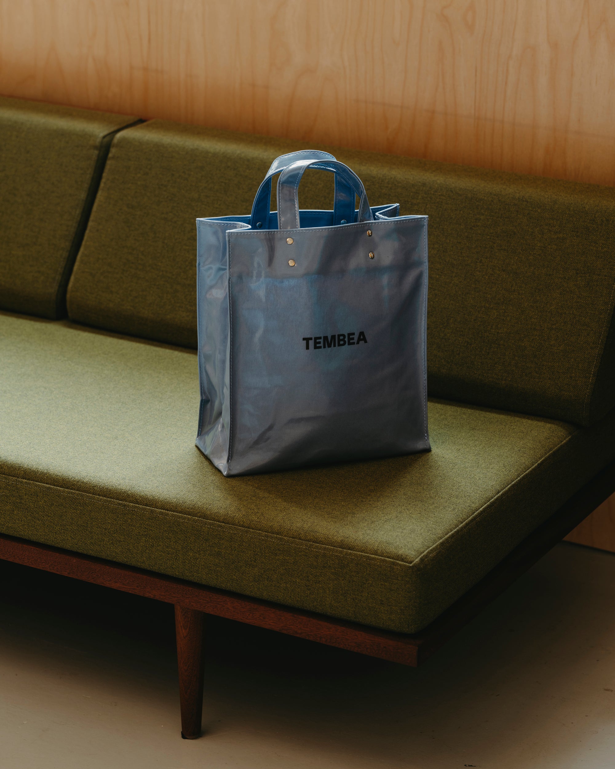 Medium Paper Tote – Celeste Blue
