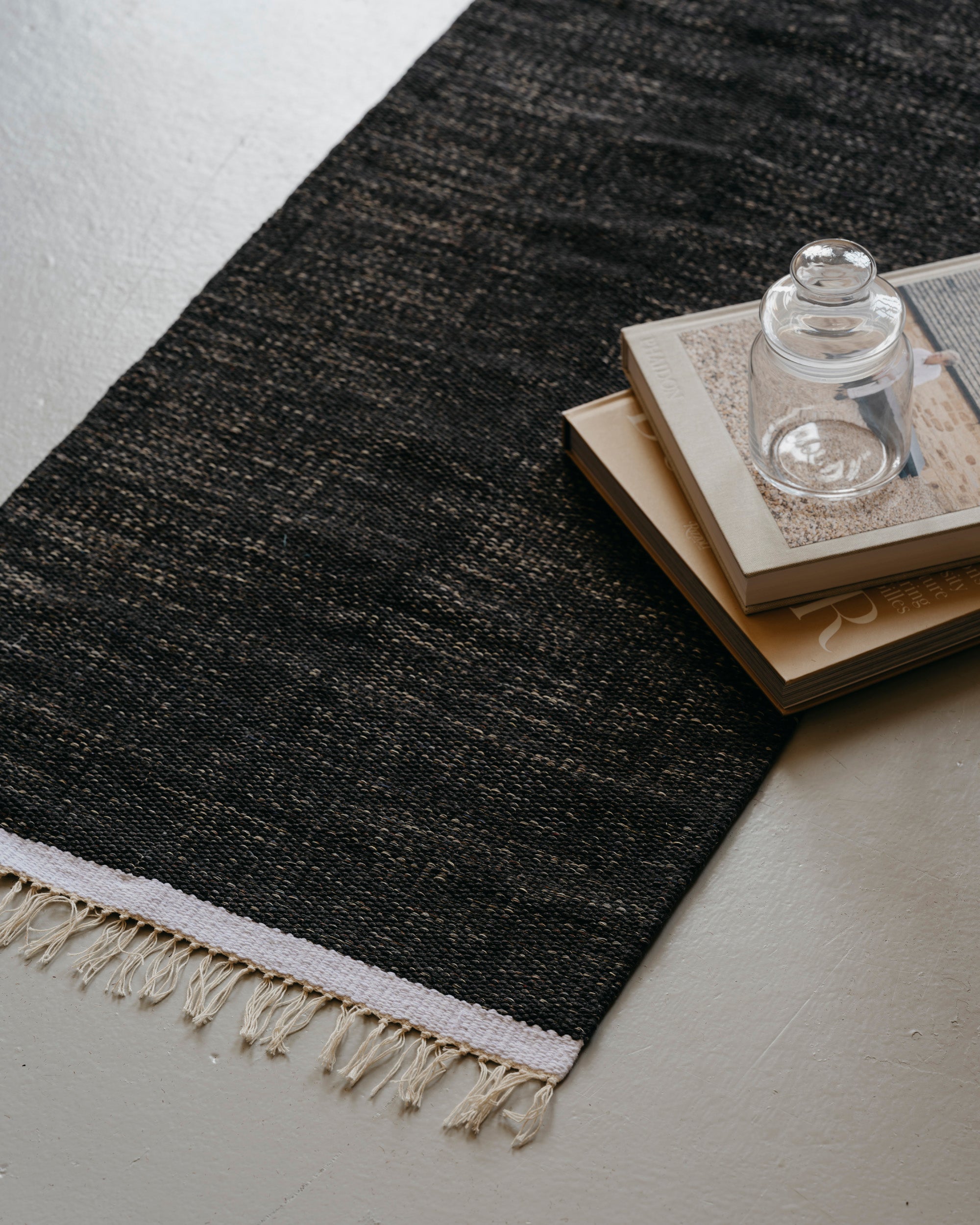 Multicoloured Weave Bathmat / Medium / Charcoal-Tobacco