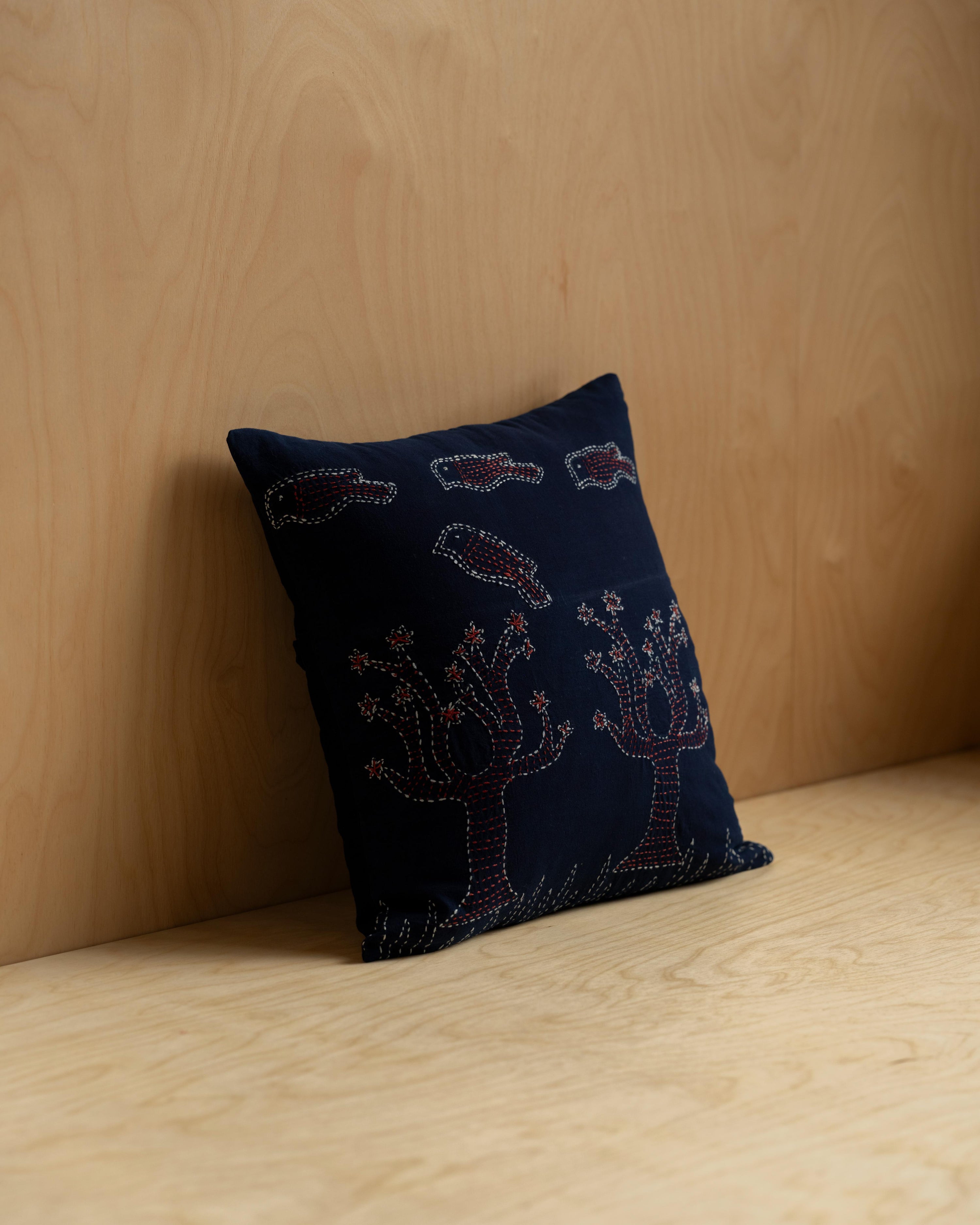 Kantha Cushion / Navy