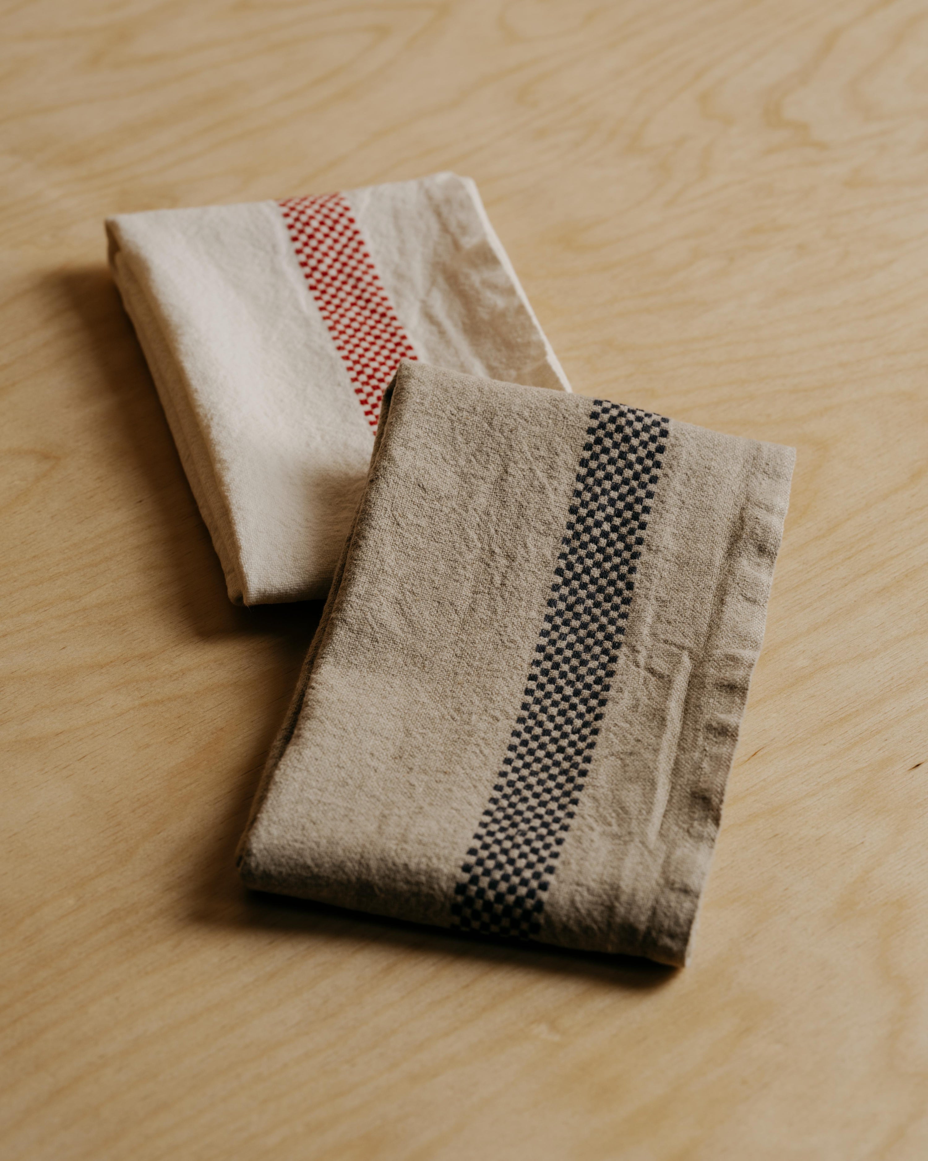 Lustucru Linen Tea Towel