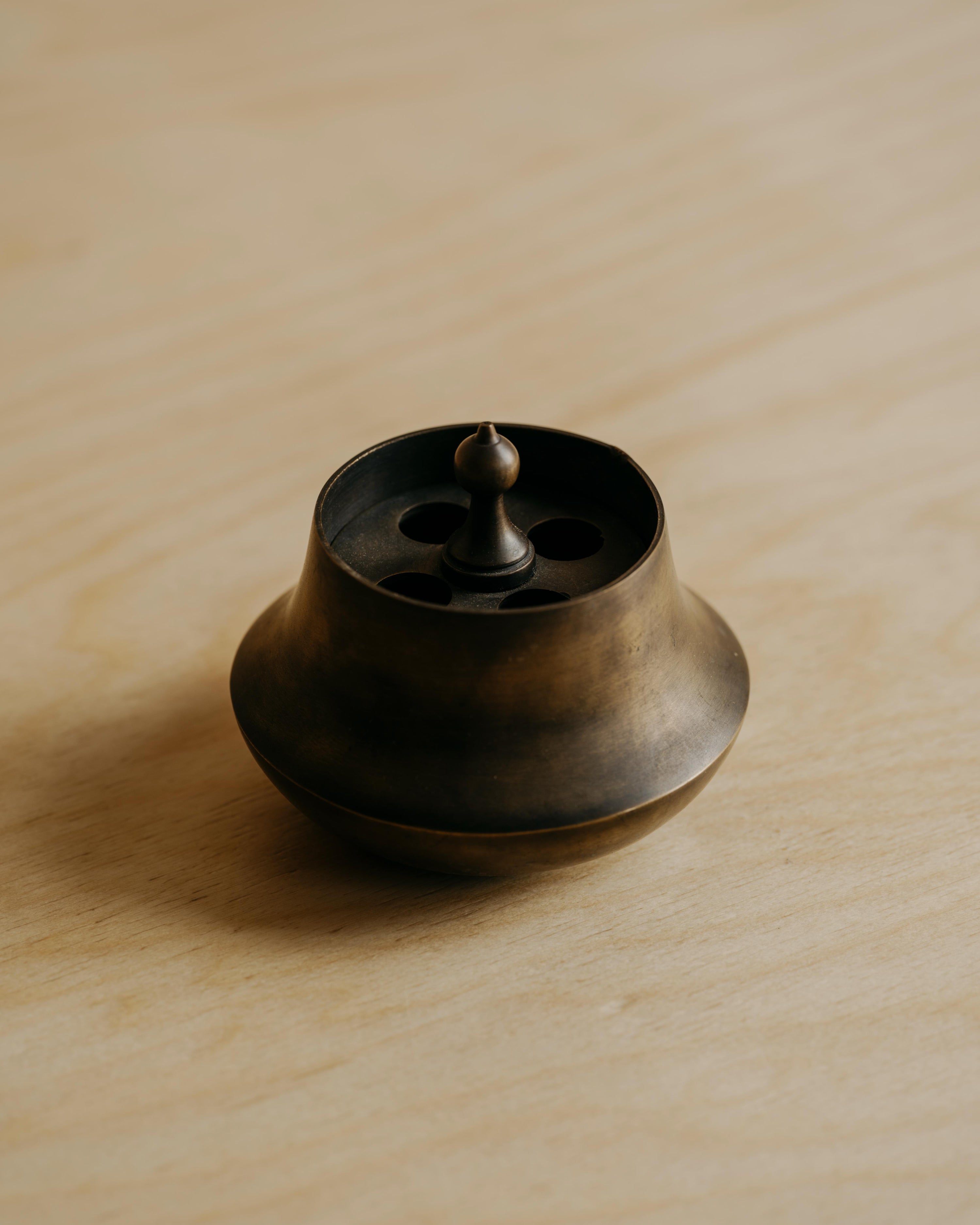 Ash Tray with Lid