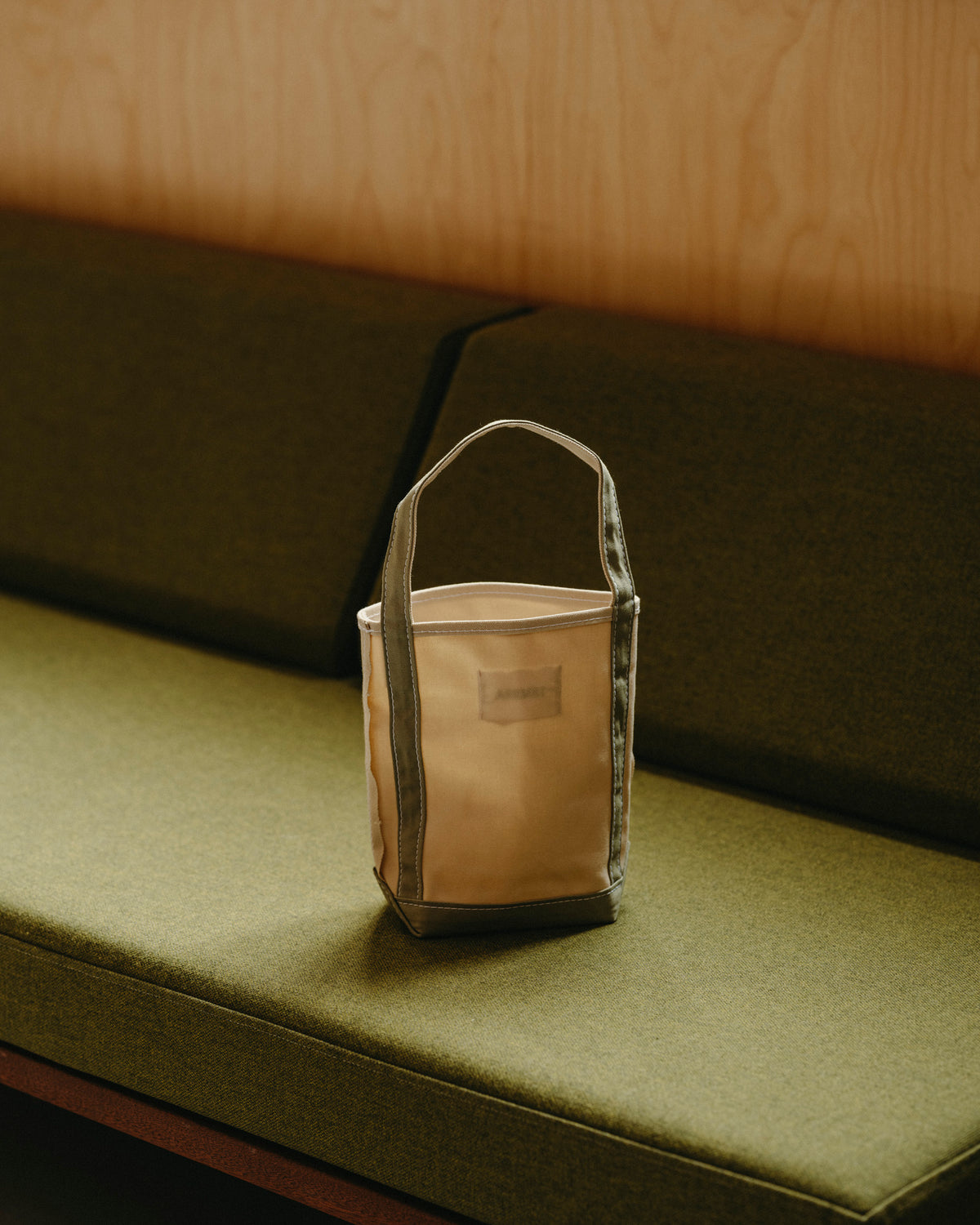 Mini Baguette Tote – Light Beige/Light Olive