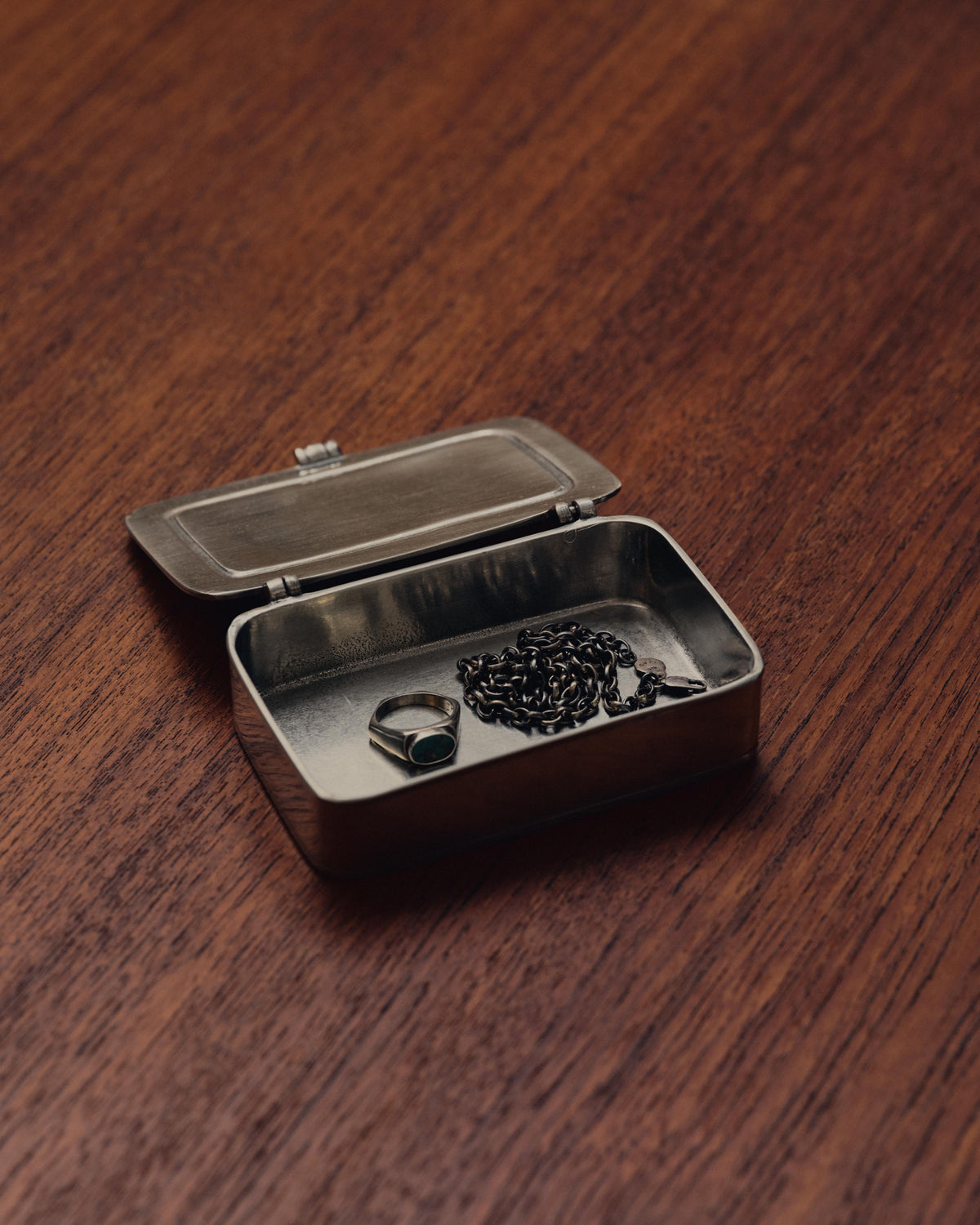 Laurus Pewter Lidded Box – Medium