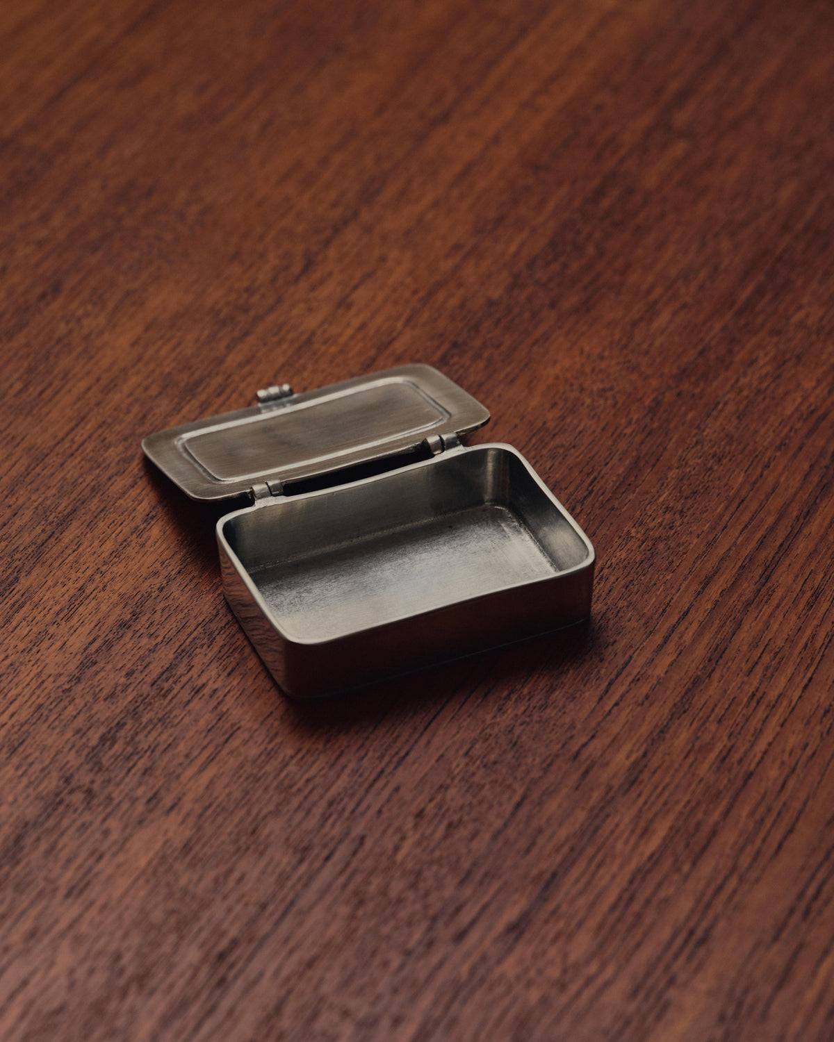 Laurus Pewter Lidded Box – Small